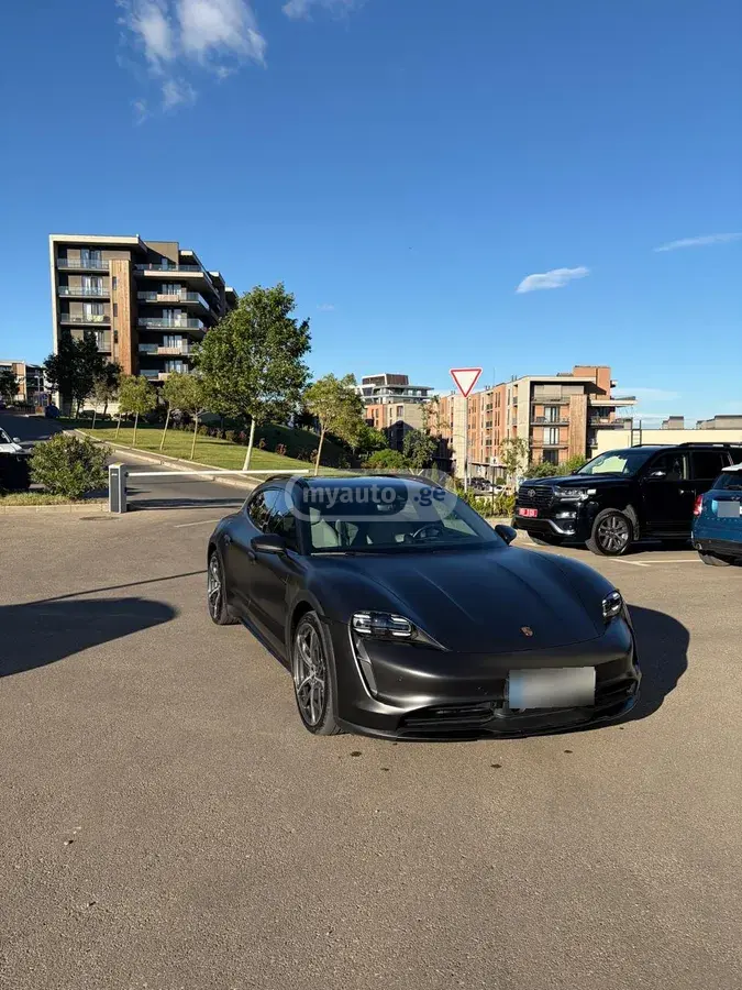 Porsche Taycan 4S 2022 — photo 2