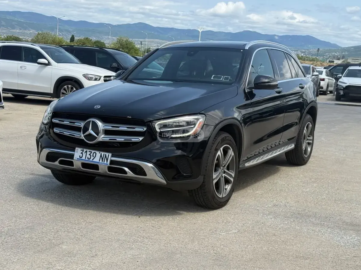 Mercedes-Benz GLC 300 2019 — photo 2