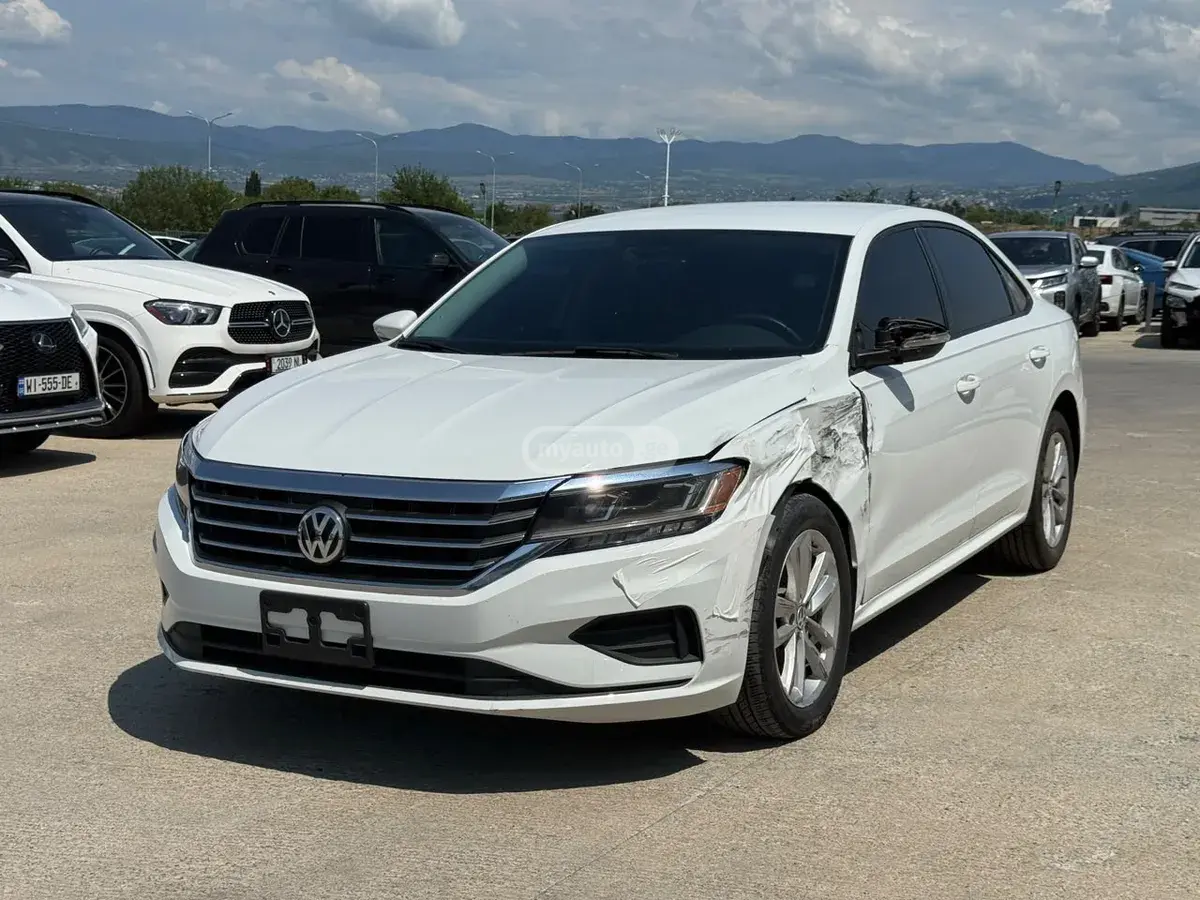 Volkswagen Passat 2021 — photo 2