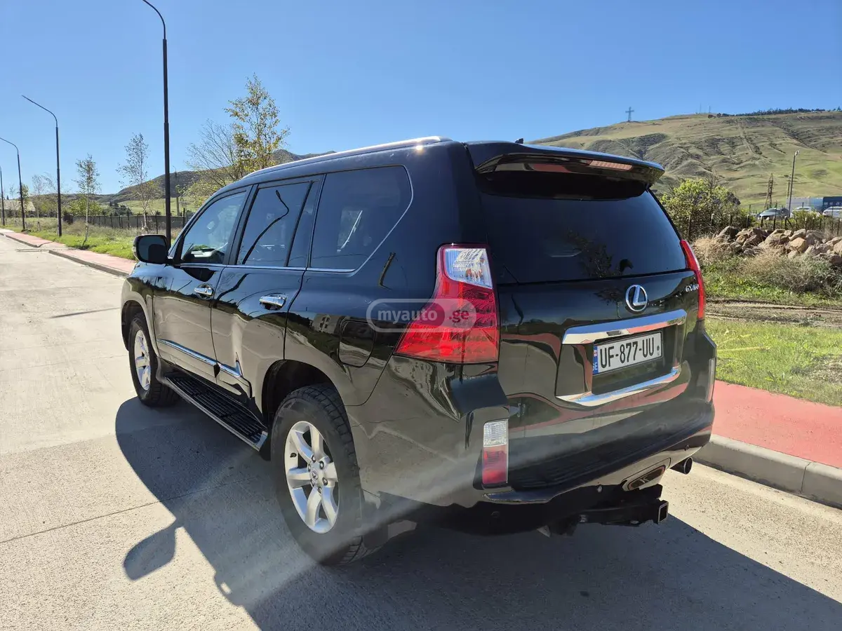 Lexus GX 460 2012 — photo 2