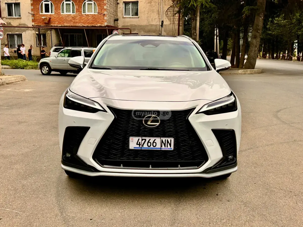 Lexus NX 350