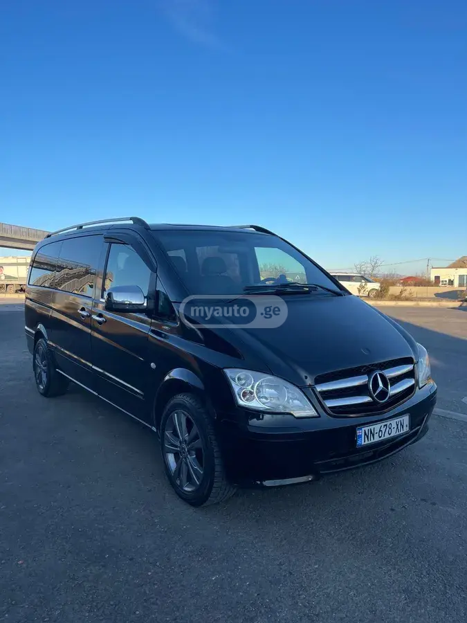 Mercedes-Benz Vito 2011 — photo 2