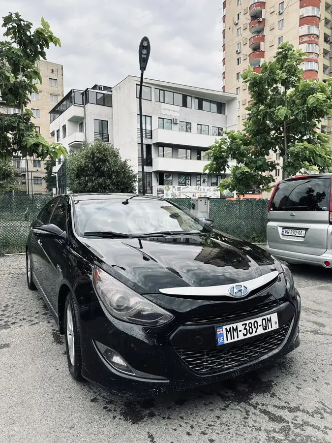 Hyundai Sonata 2013 — photo 2