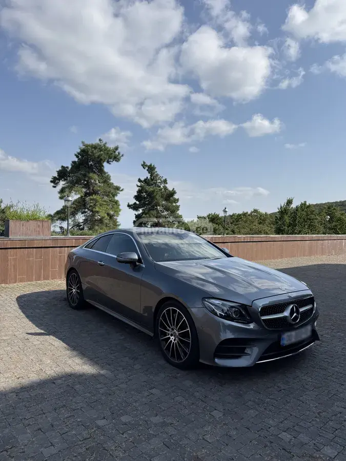 Mercedes-Benz E 450