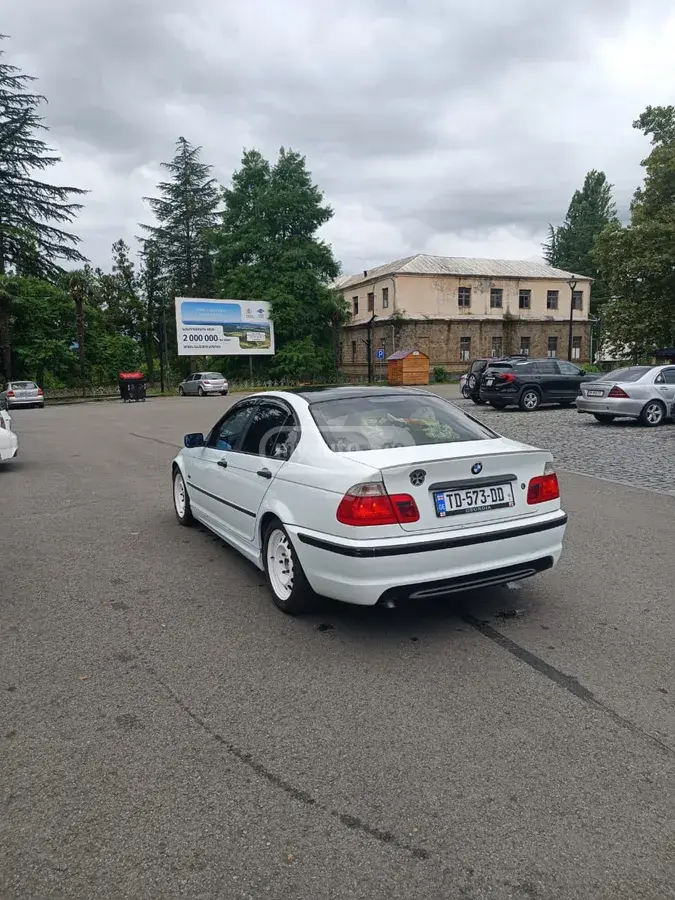BMW 320 1998 — photo 2