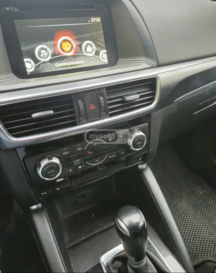 Mazda CX-5 2017 — photo 2