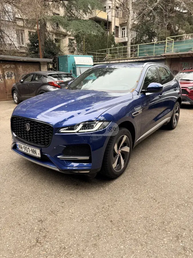 Jaguar F-Pace 2022 — photo 2