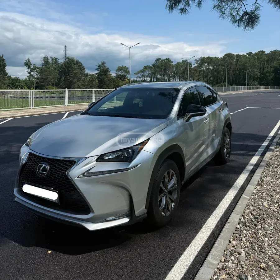 Lexus NX 200