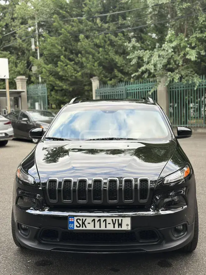 Jeep Cherokee 2016 — photo 2