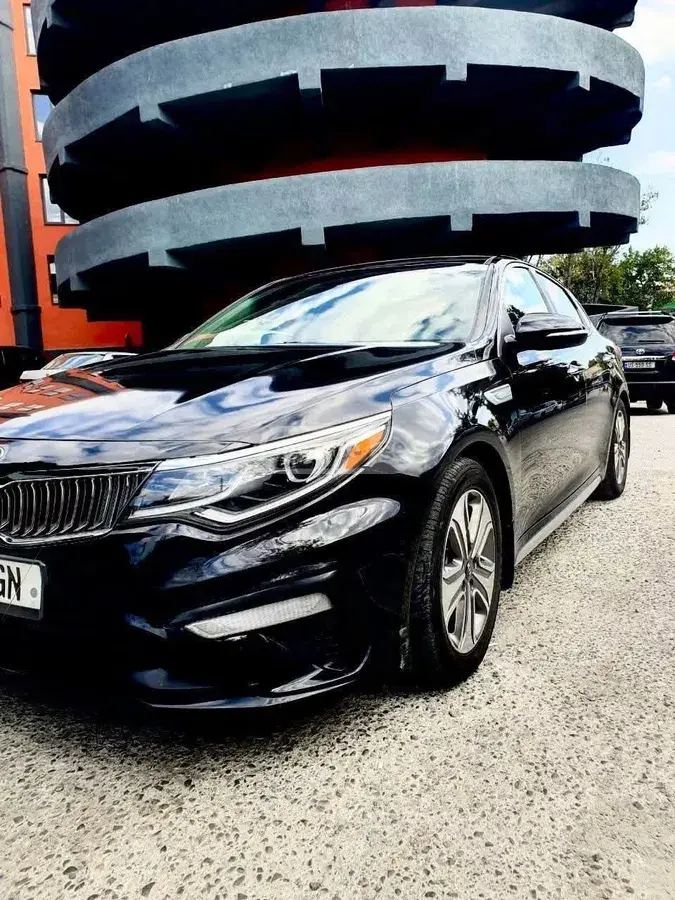 Kia Optima 2017 — photo 2