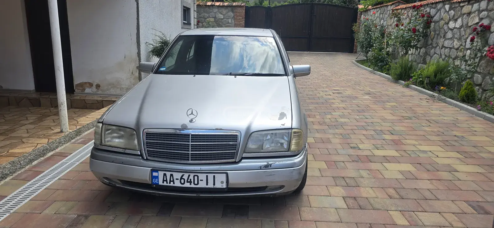 Mercedes-Benz C 220 1996 — photo 2