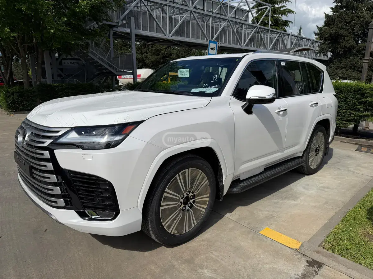 Lexus LX 500