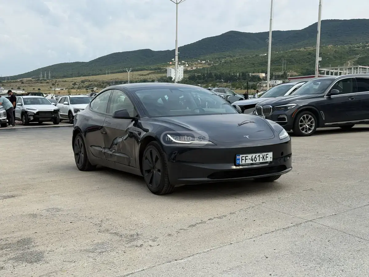 Tesla Model 3 2024 — photo 2