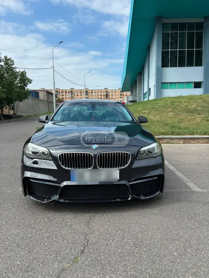 BMW 528