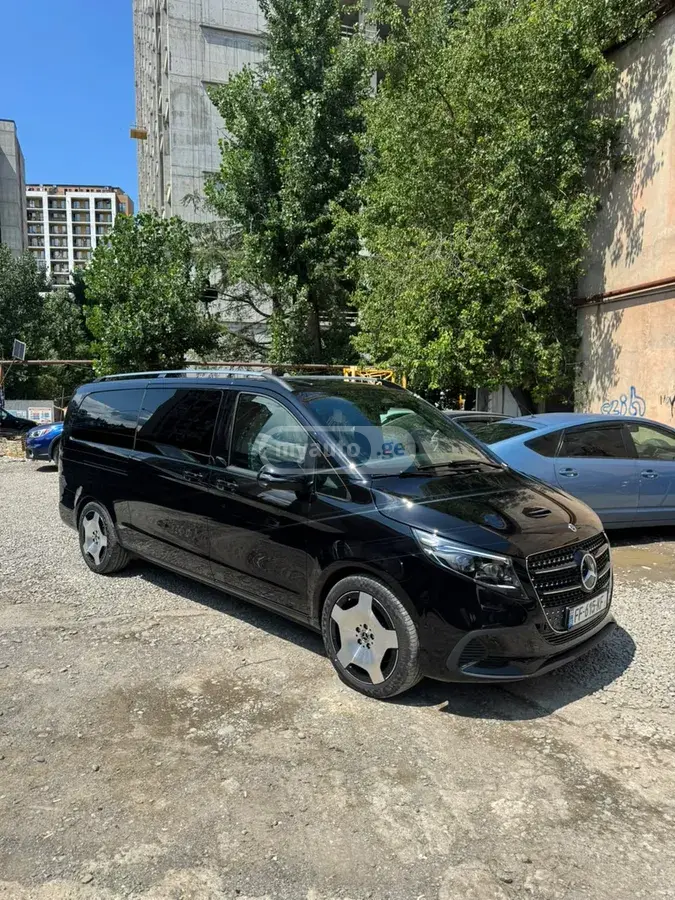 Mercedes-Benz V 300