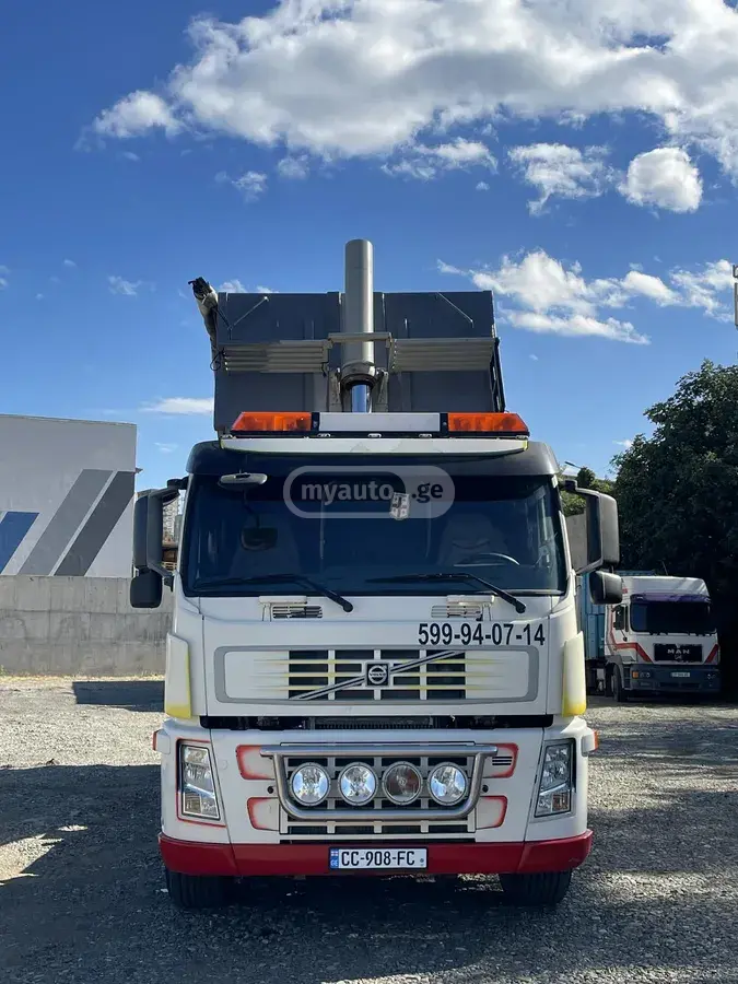 Volvo FM 2010 — photo 2