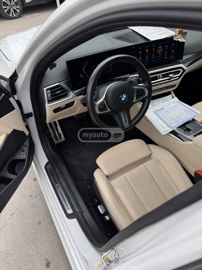 BMW 330