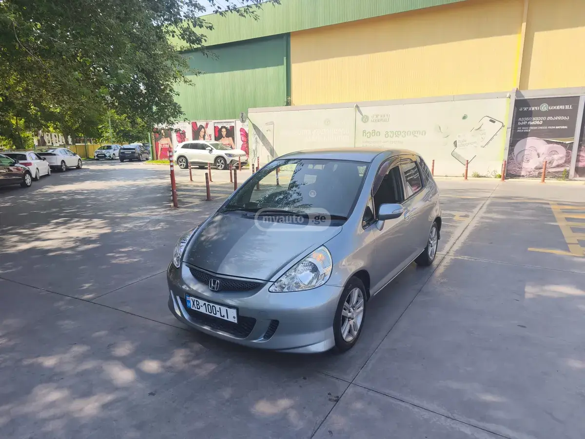 Honda Fit 2004 — photo 2