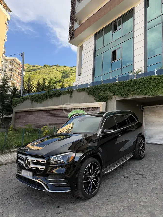 Mercedes-Benz GLS 580