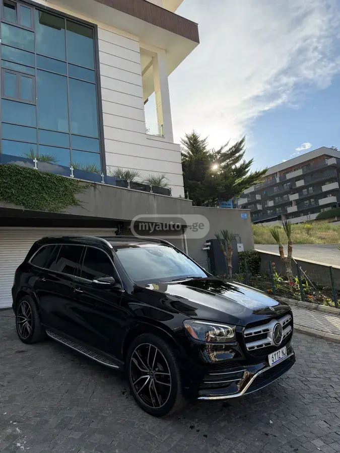 Mercedes-Benz GLS 580 2021 — photo 2
