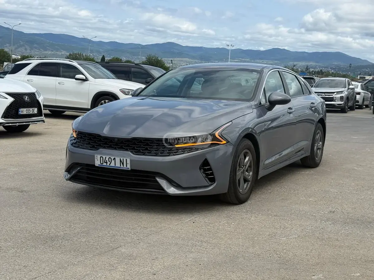 Kia K5 2022 — photo 2