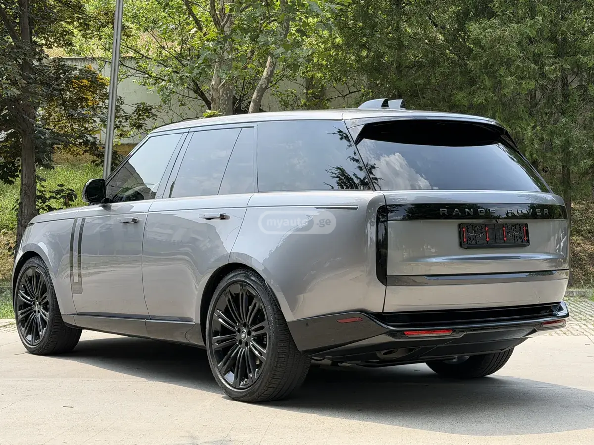 Land Rover Range Rover 2024 — photo 2