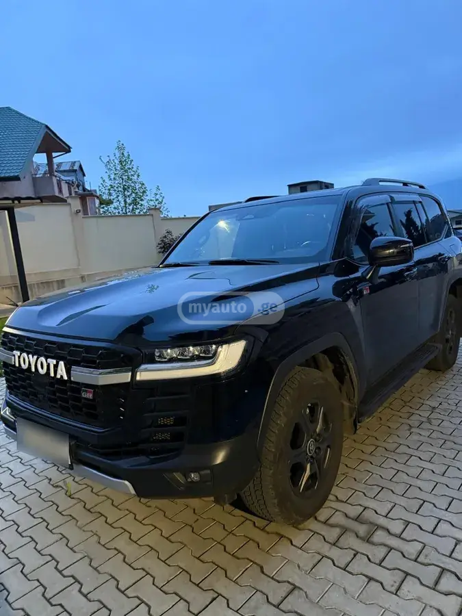 Toyota Land Cruiser 2025 — photo 2