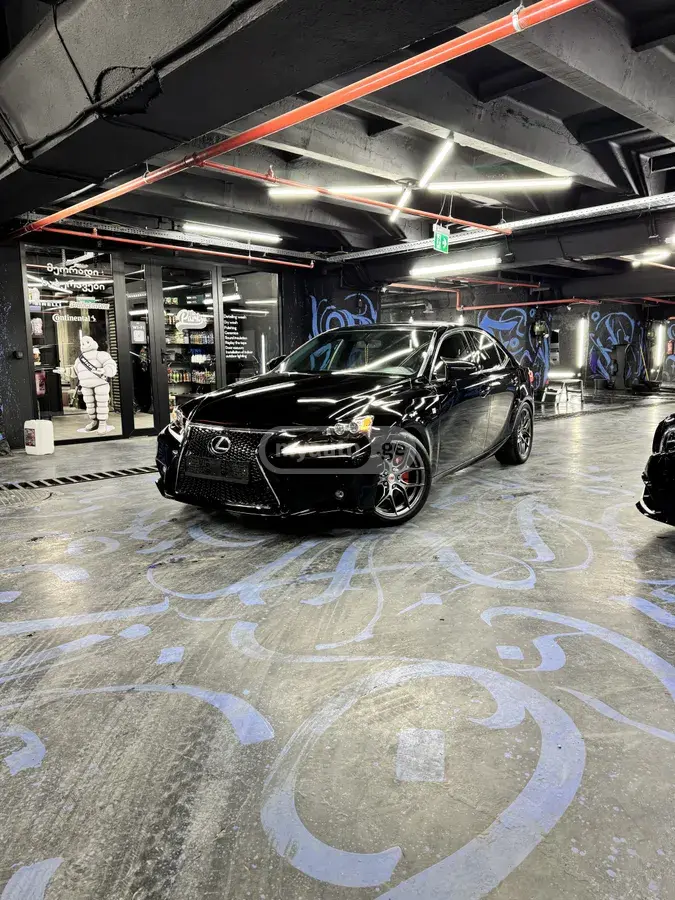 Lexus IS 250 2014 — photo 2