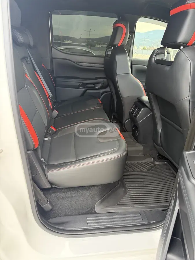 Ford Ranger 2024 — photo 2