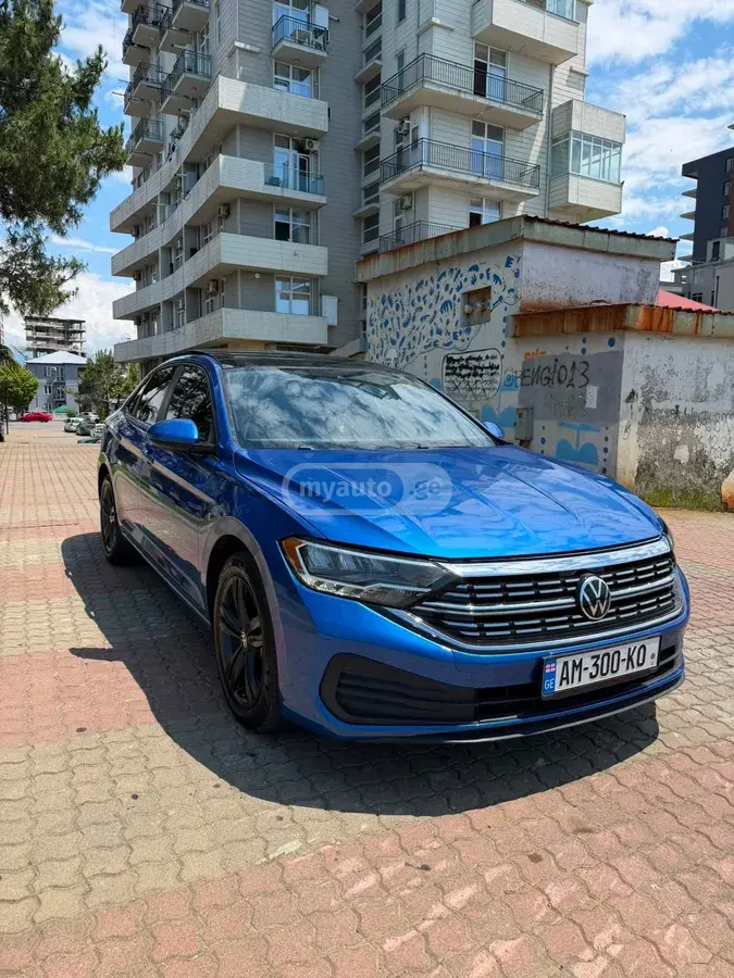 Volkswagen Jetta 2024 — photo 2