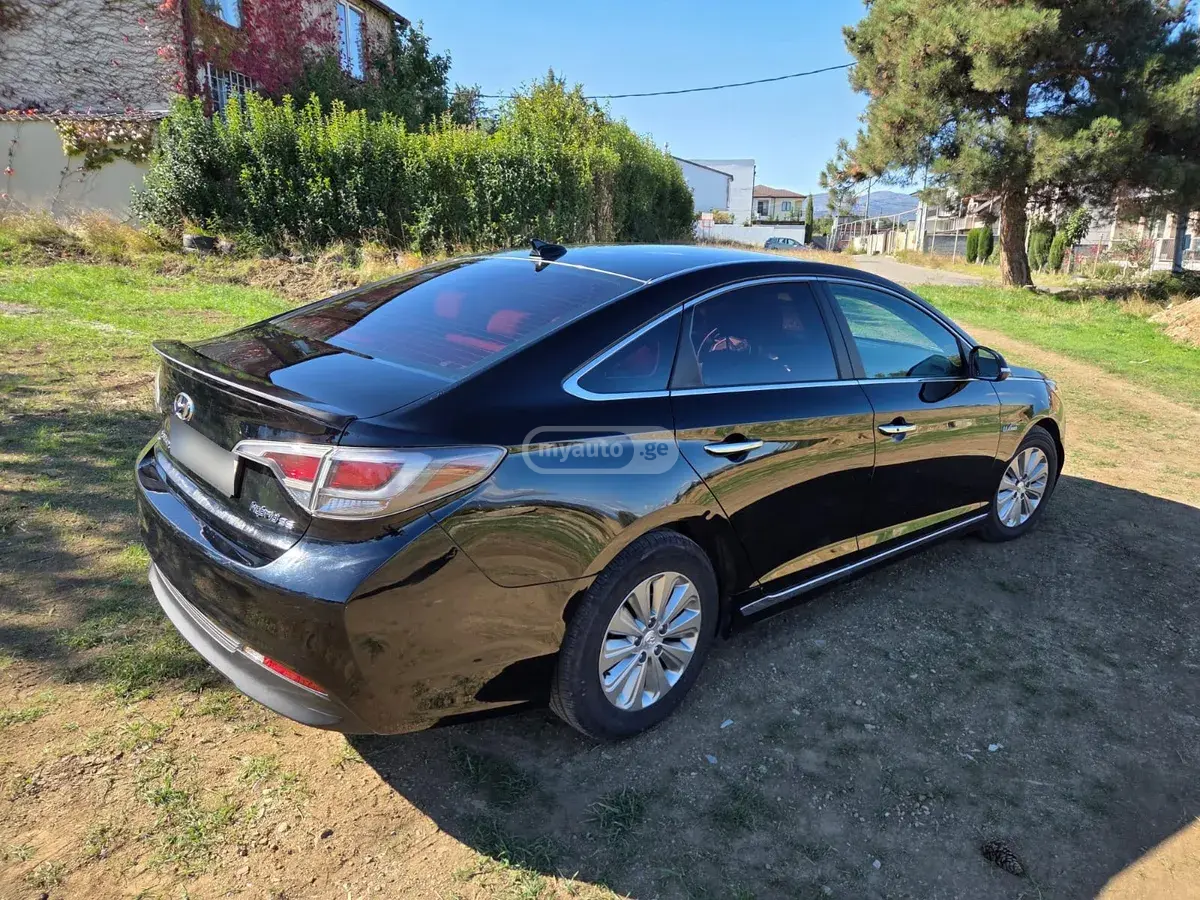 Hyundai Sonata 2016 — photo 2