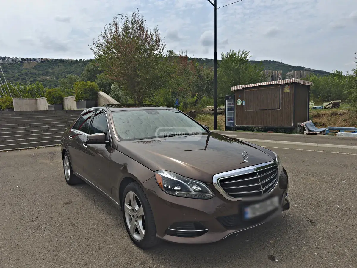 Mercedes-Benz E 350 2014 — photo 2
