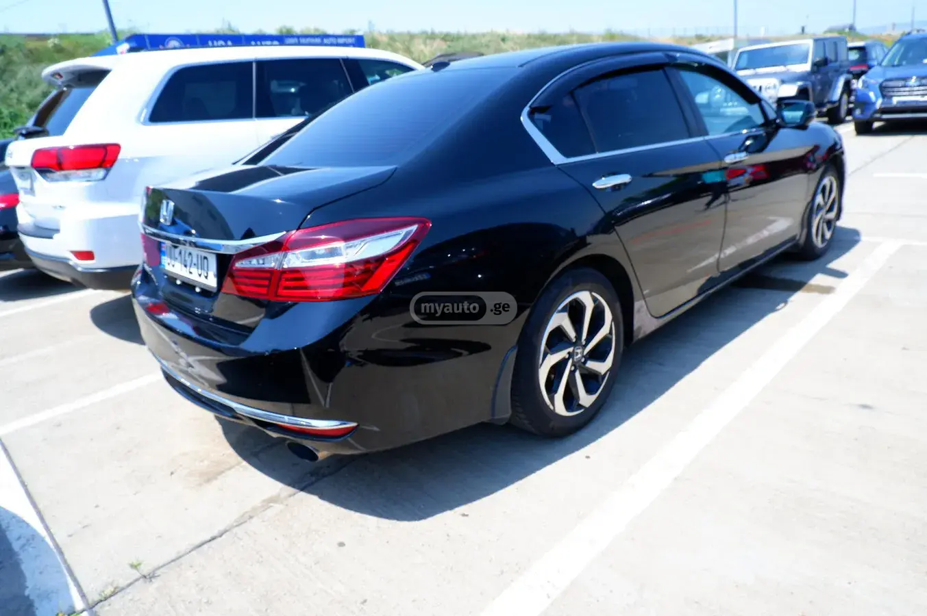 Honda Accord 2016 — photo 2