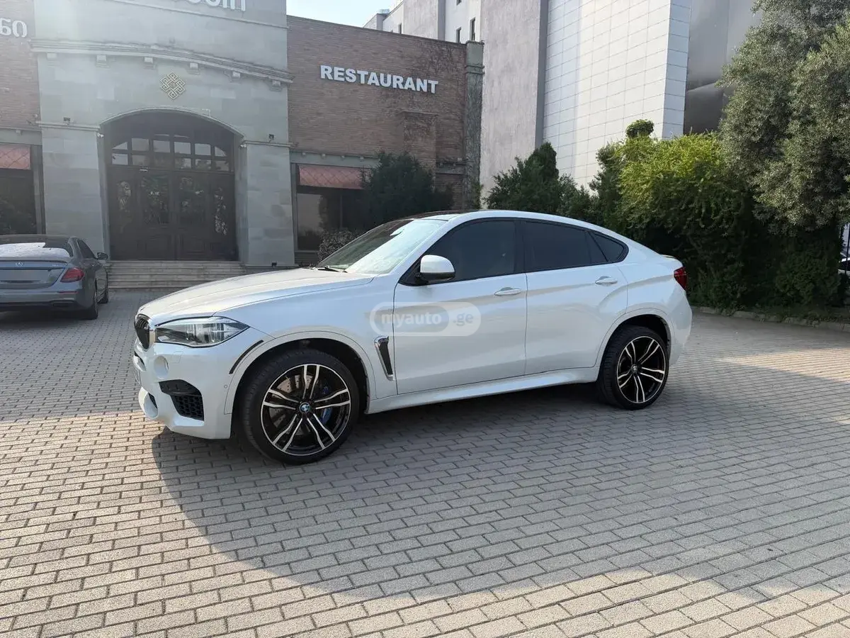 BMW X6 M