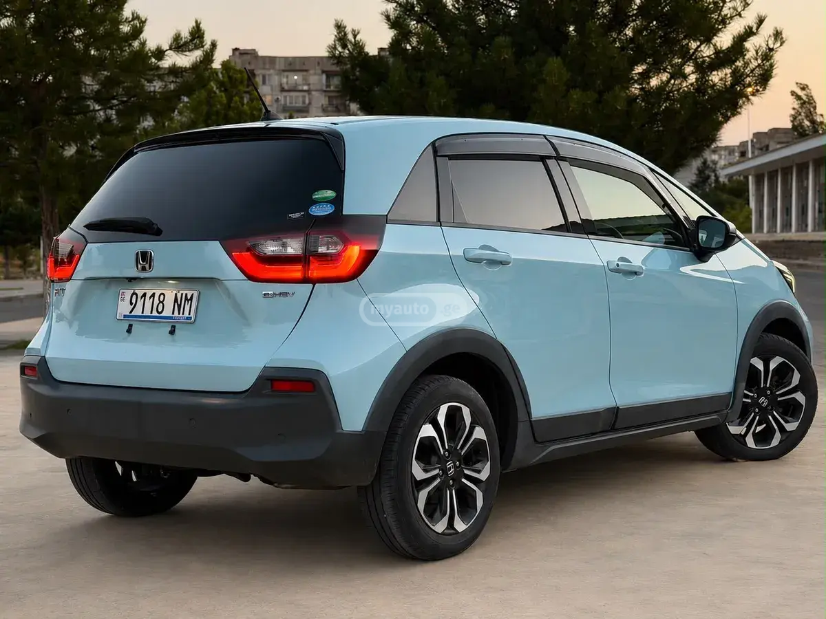 Honda Fit 2021 — photo 2