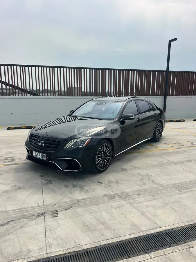 Mercedes-Benz S 450