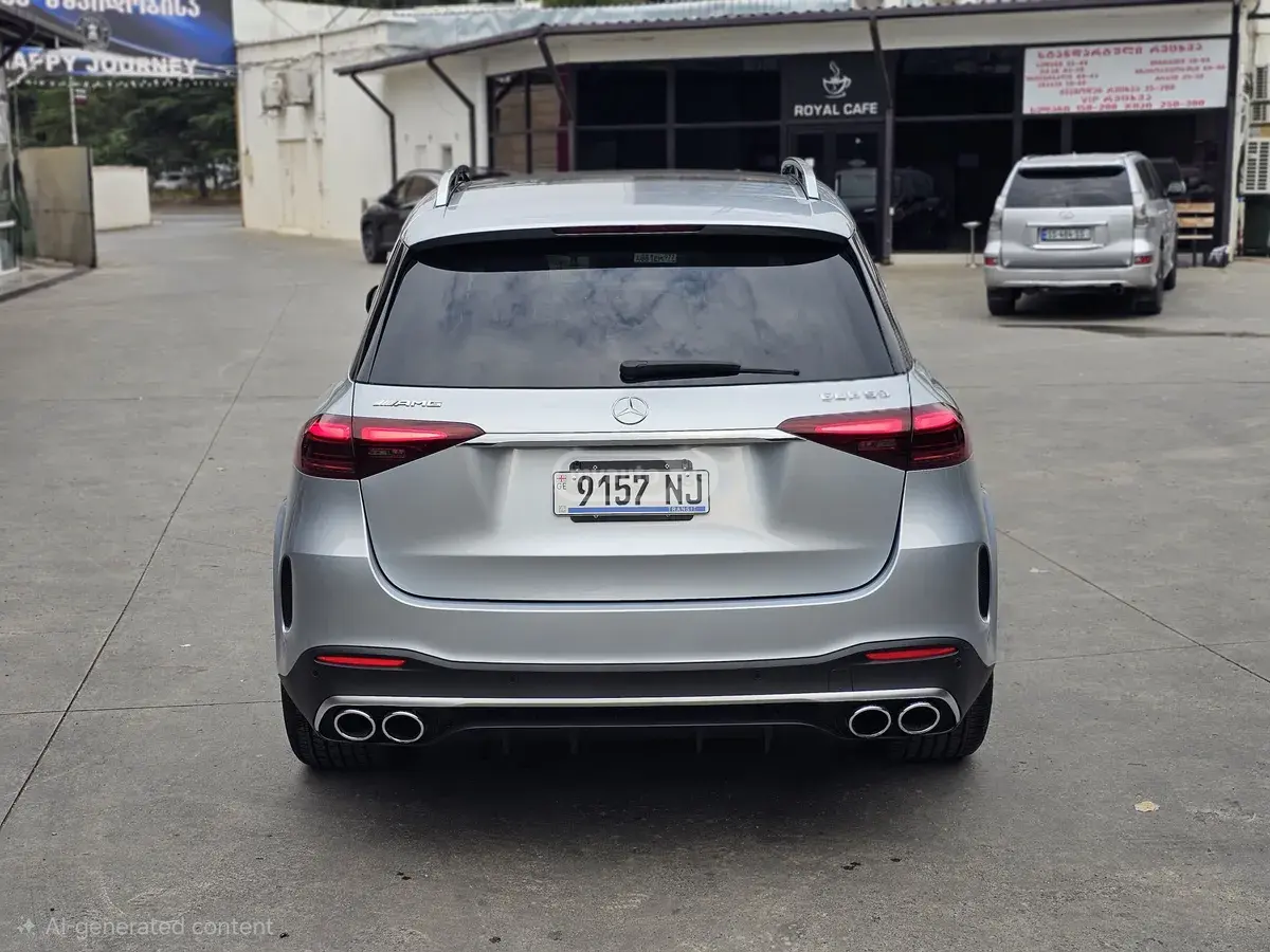 Mercedes-Benz GLE 53 2025 — photo 2