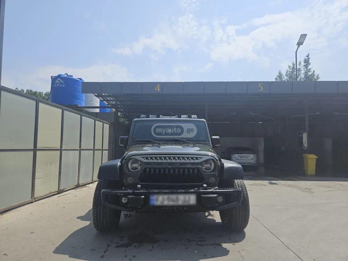 Jeep Wrangler 2016 — photo 2
