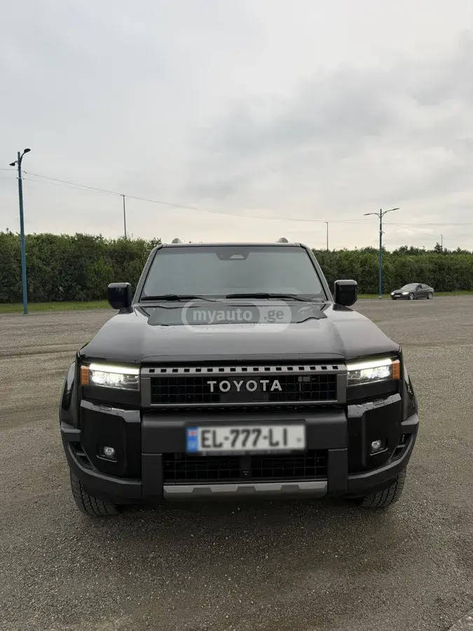 Toyota Land Cruiser 2024 — photo 2