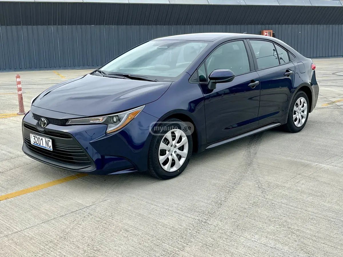 Toyota Corolla 2025 — photo 2