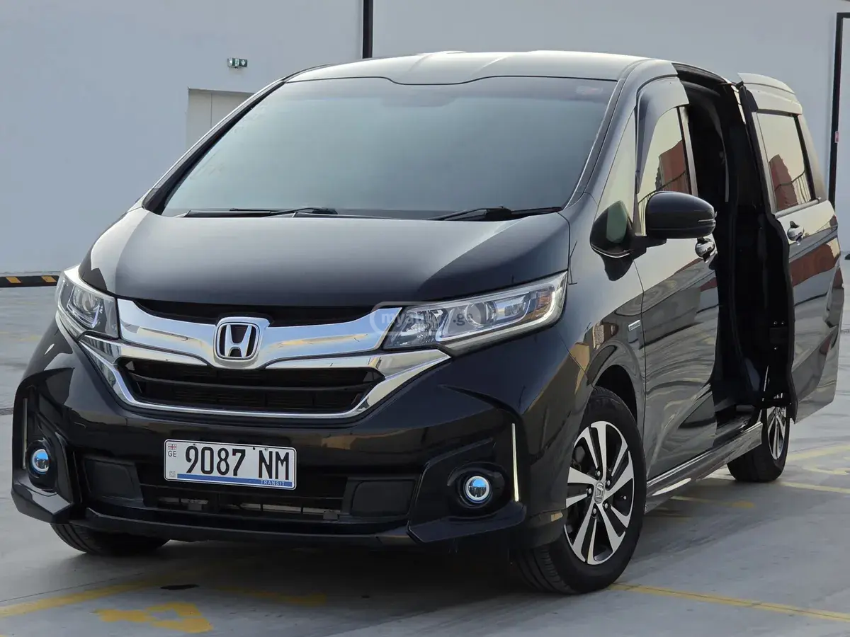 Honda Freed 2018 — photo 2