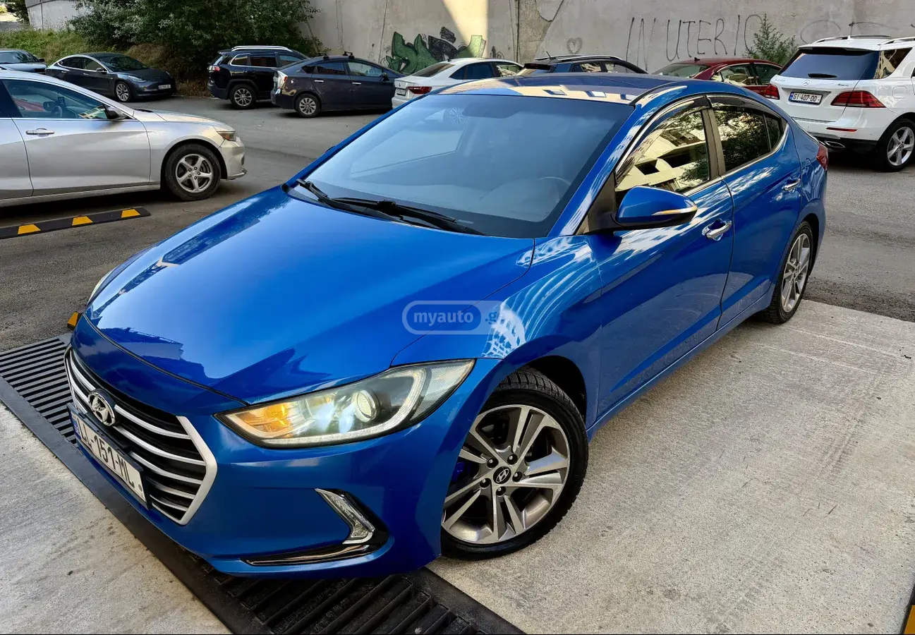 Hyundai Elantra