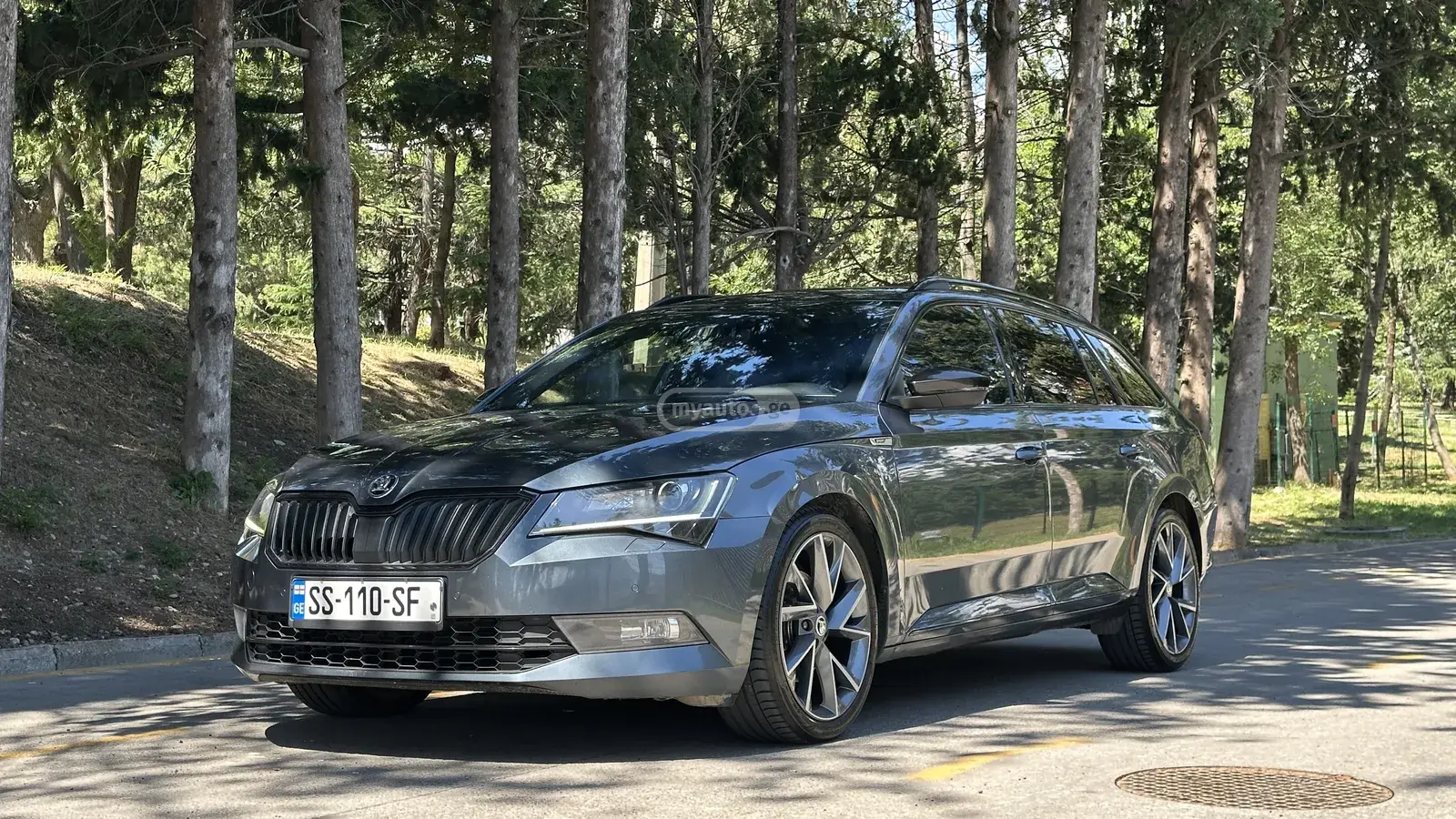 Skoda Superb 2017 — photo 2