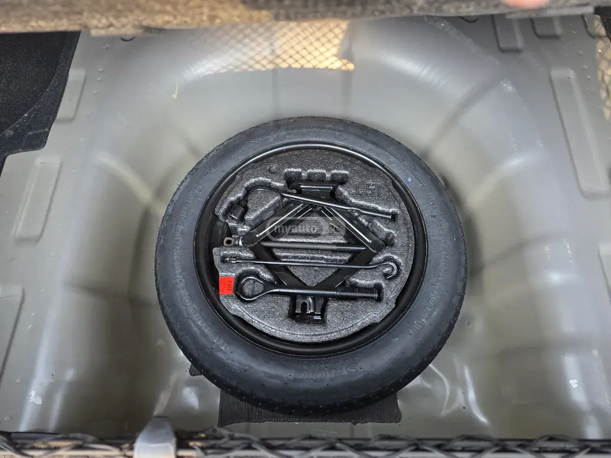 Hyundai Elantra 2023 — photo 2