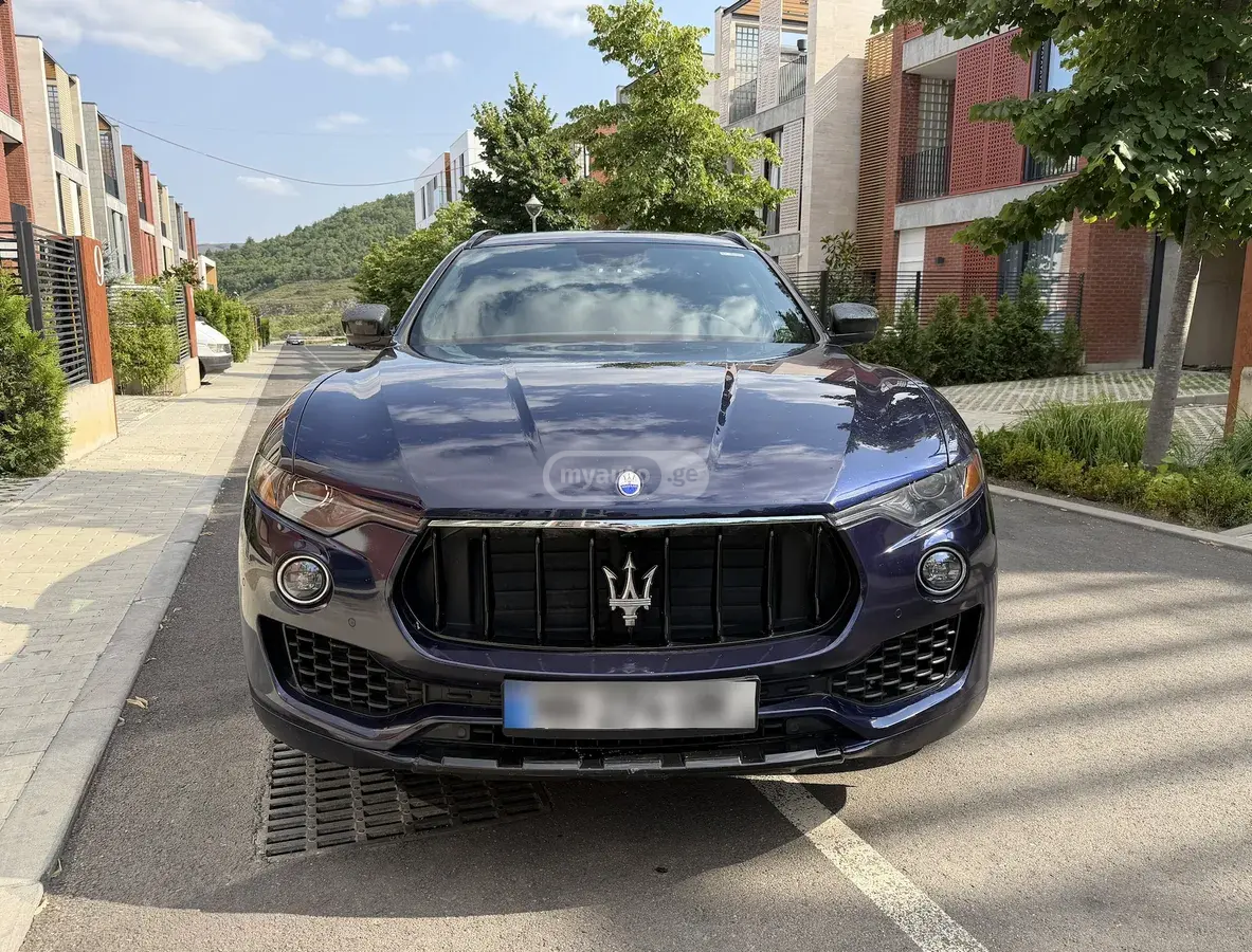 Maserati Levante 2017 — photo 2