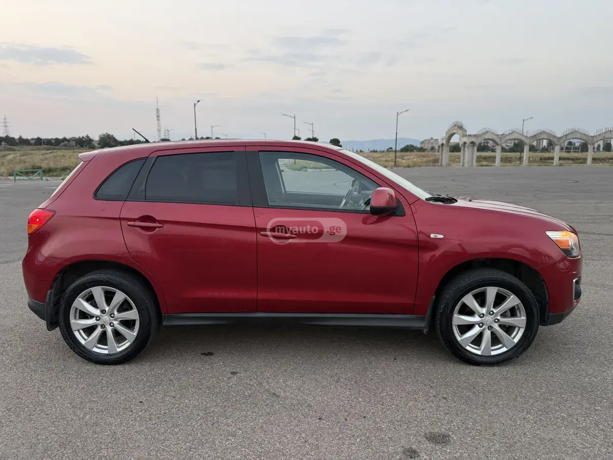 Mitsubishi Outlander Sport 2015 — photo 2