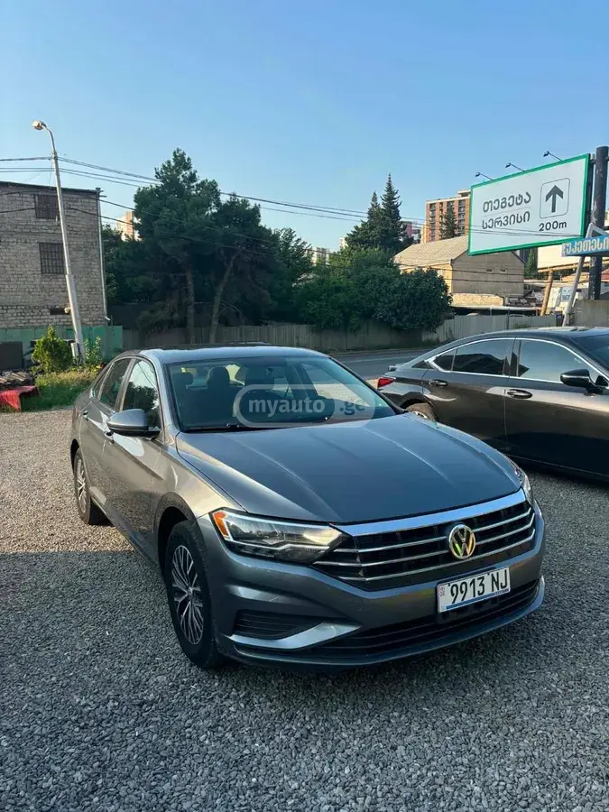 Volkswagen Jetta 2021 — photo 2