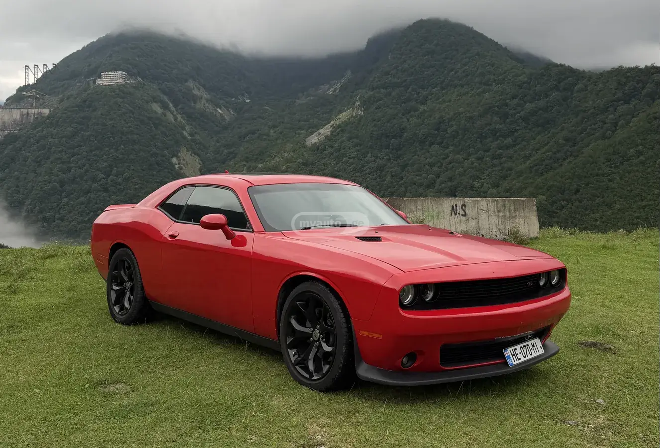 Dodge Challenger