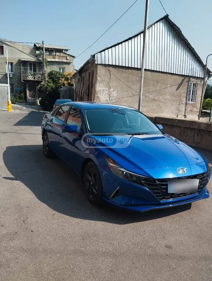 Hyundai Elantra
