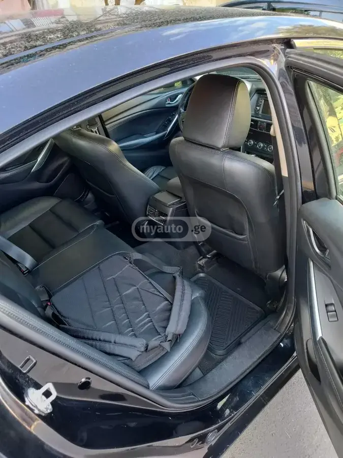 Mazda Mazda6